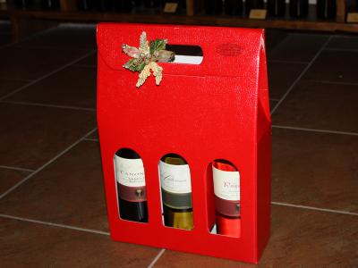 3° Premio - Confezione di vini offerti da Cantine Due Palme Punto Vendita di Antonio Fracasso - Parabita (LE)